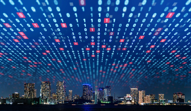 Smart City Connected by Hyperconverged Infrastructure